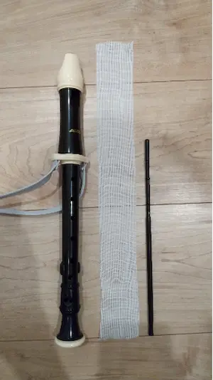 リコーダー掃除棒にガーゼ