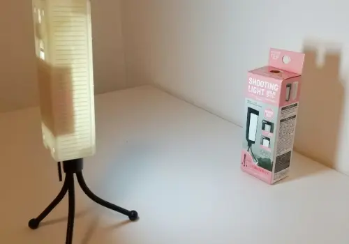 ダイソーの「撮影用ライト」