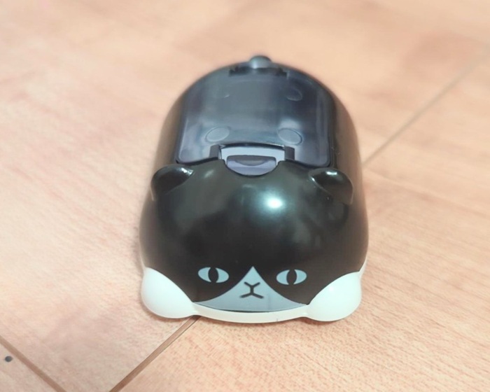 アニマル消しかすクリーナー　猫　正面