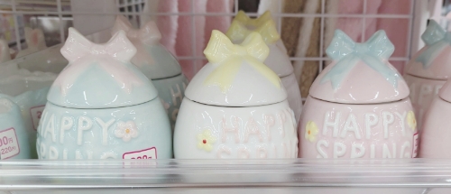 陶器の置物