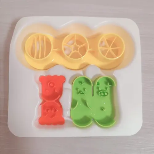 ダイソー「ウインナーカッターセット」の内容