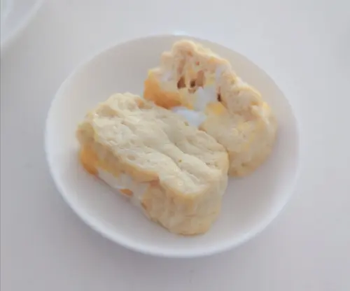 ダイソー「レンジで簡単 だし巻きたまご」完成形