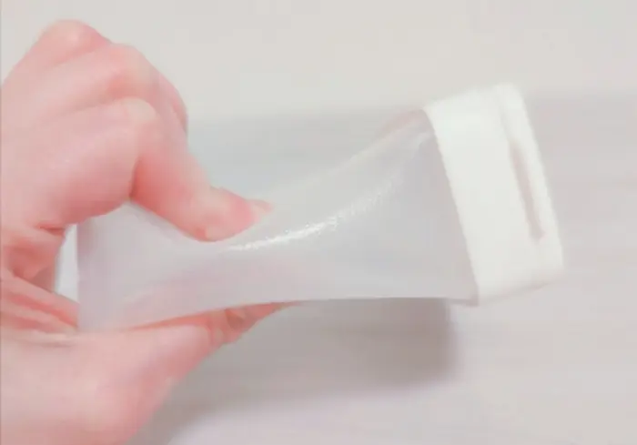 ダイソー「もんでほぐせる調味料ストッカー」