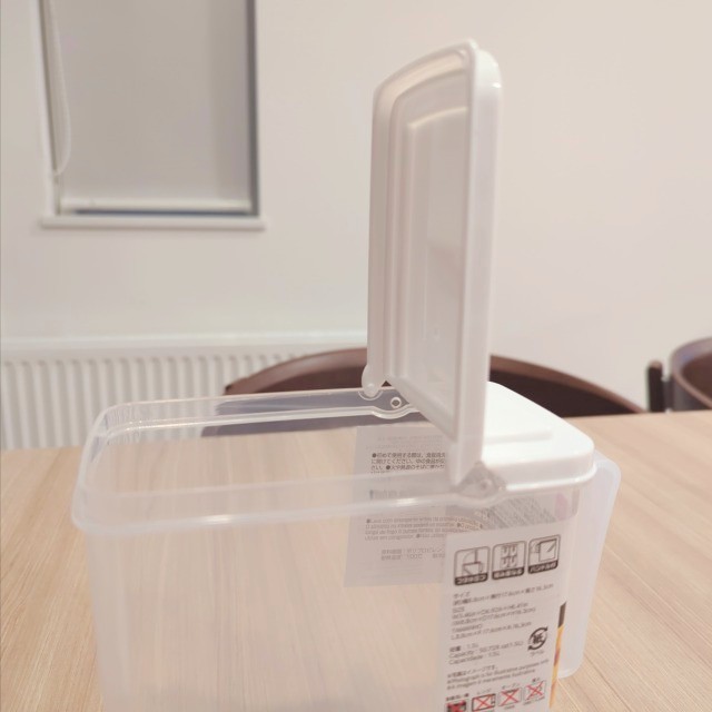 プロテイン容器の蓋