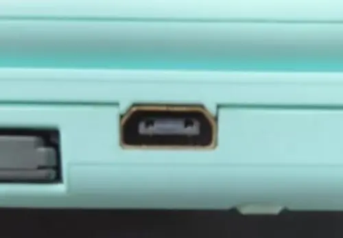 DSライト 充電器差込口