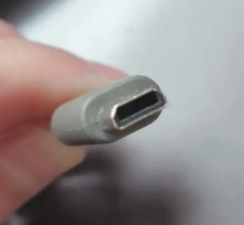 DSライト 充電端子