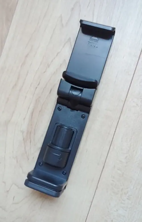 ダイソーの3WAY「多機能スマホホルダー」