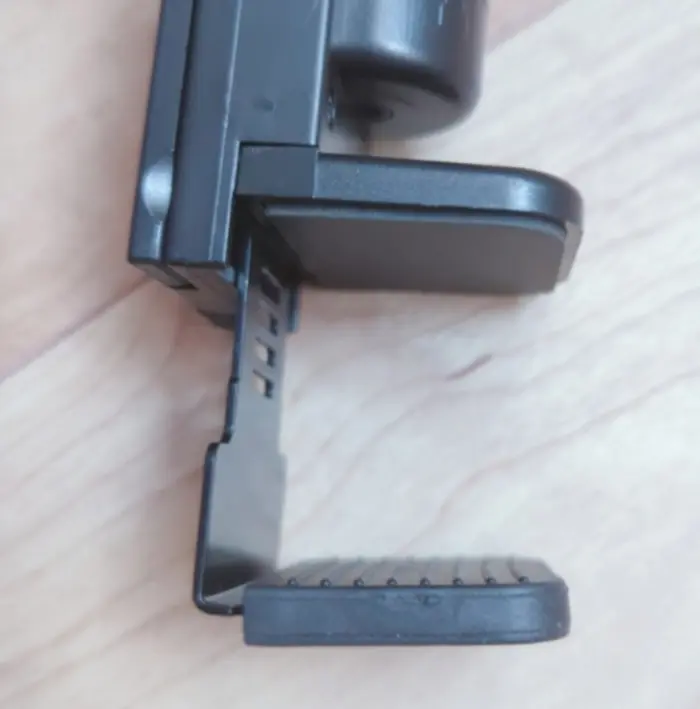 ダイソーの3WAY「多機能スマホホルダー」 クリップ部分