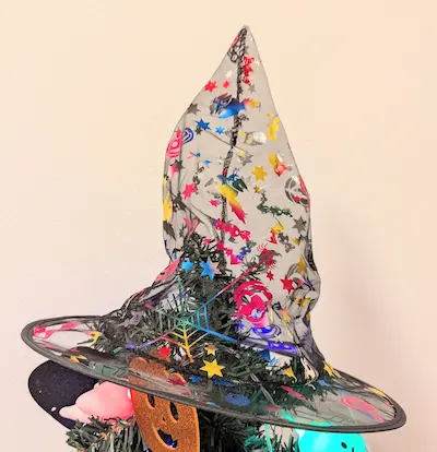 ハロウィンツリー ダイソー魔女の帽子