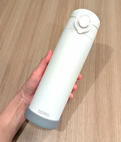 サーモスの500mlの水筒の底にぴったりでした