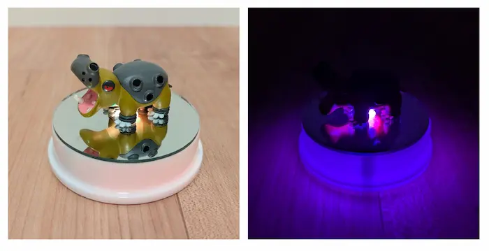 セリアのレインボーに光る「LEDライトスタンド」でモンコレをライトアップ