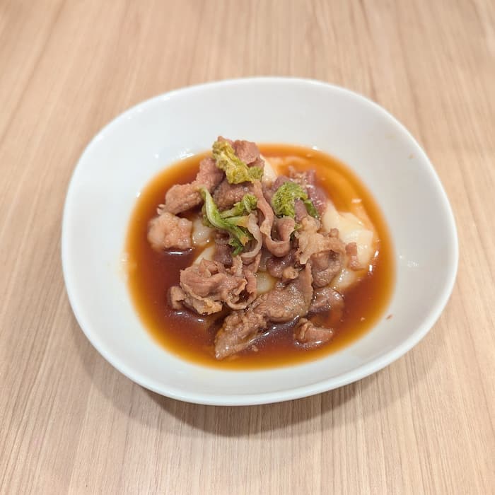 鍋の具材と一緒に煮た餅