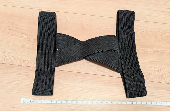 ダイソー 美姿勢サポーター