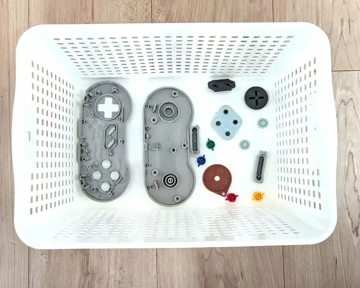 スーパーファミコンのコントローラーを乾燥させている様子